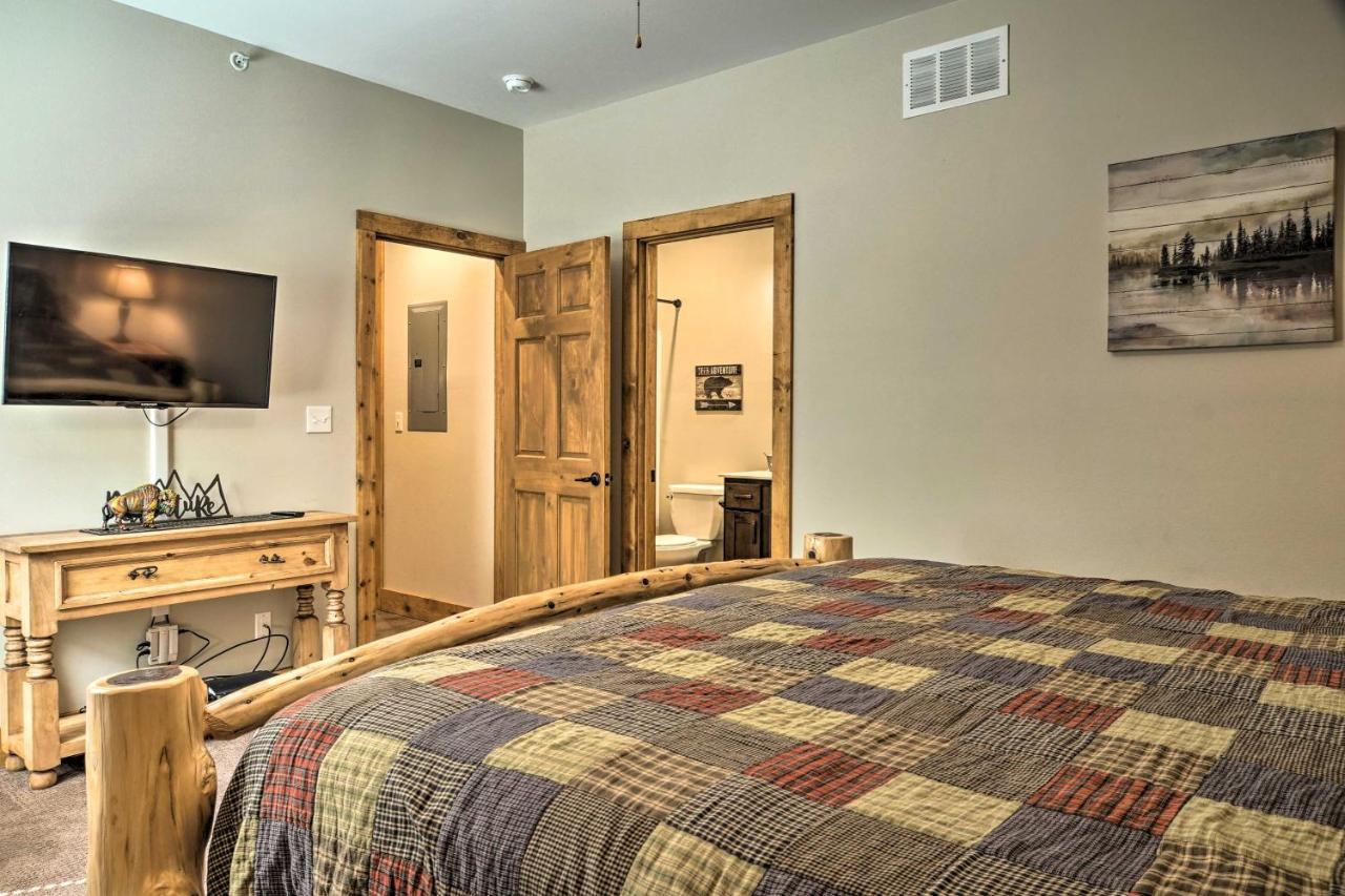 Branson West Cabin With Pool Access And Golfing Kültér fotó